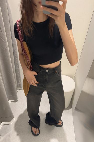 Zara 短版彈性 T 恤 - 黑色