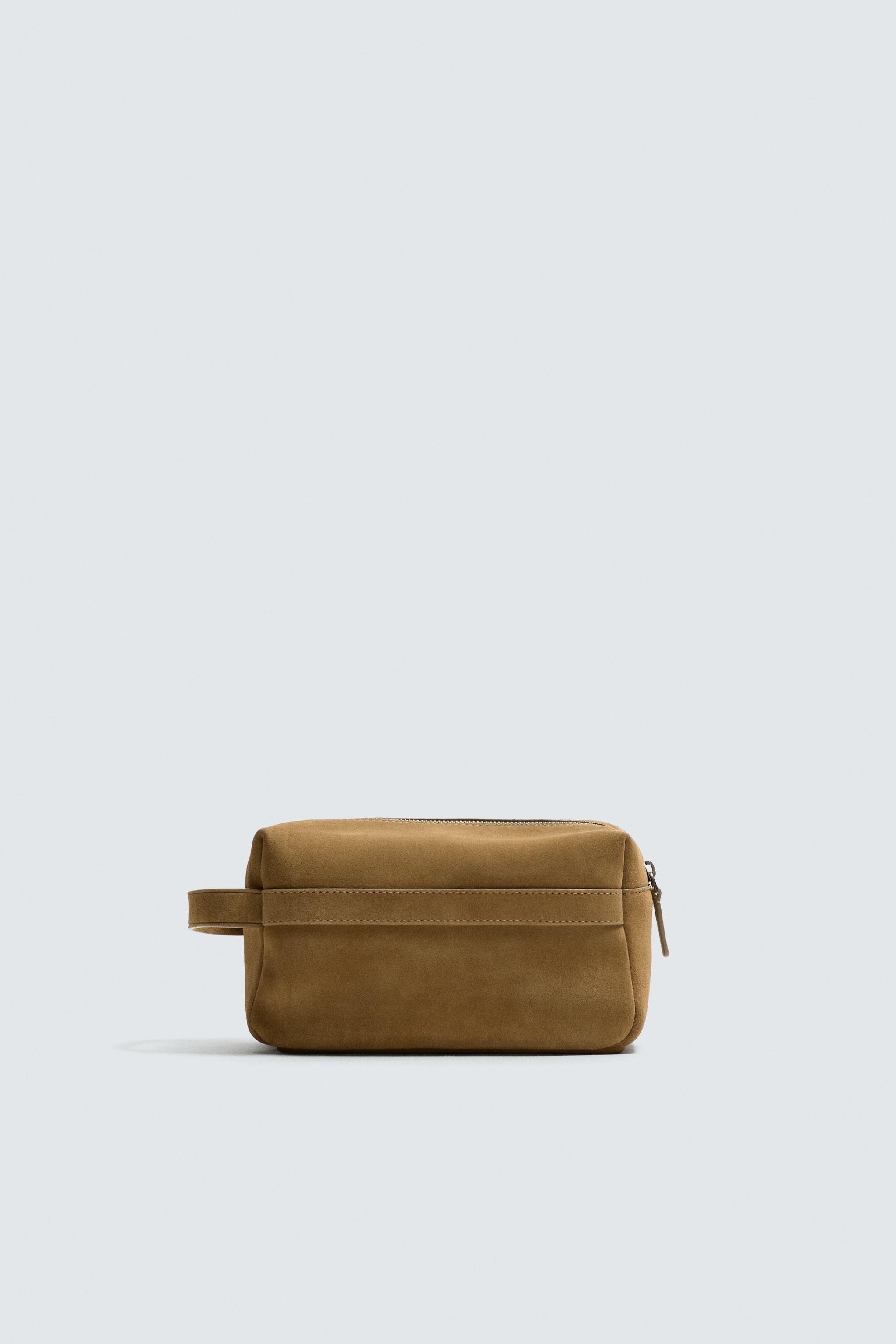 TROUSSE DE TOILETTE EN CUIR