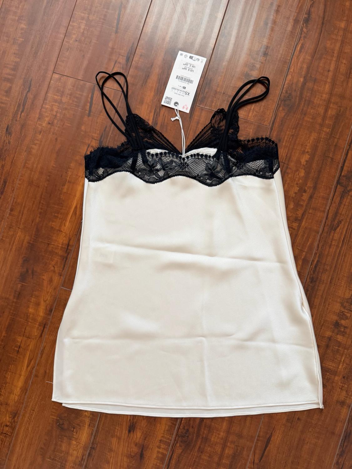 ZW COLLECTION CONTRAST LACE TOP - Image 4