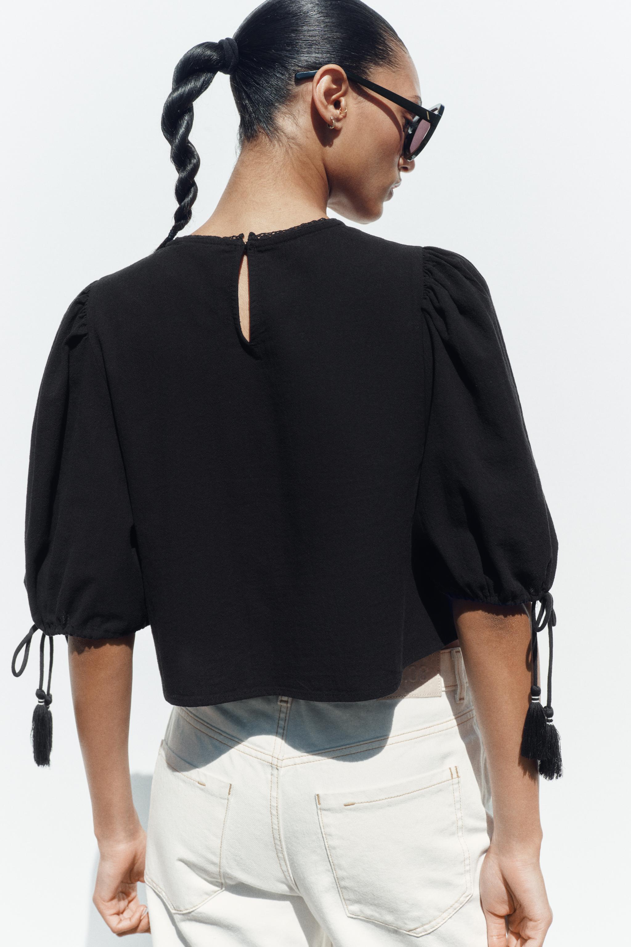PUFF SLEEVE EMBROIDERED BLOUSE