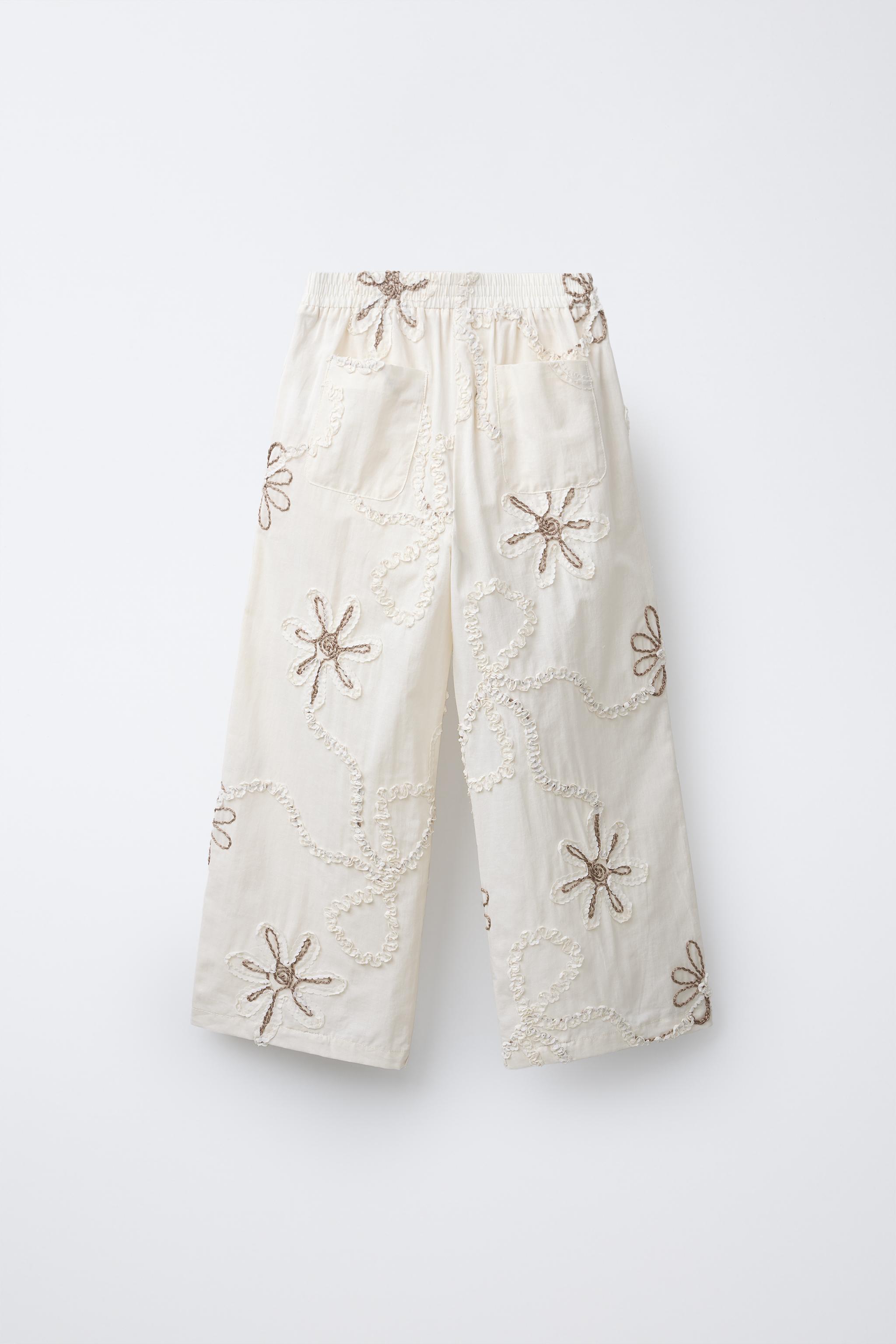 PANTALON DROIT FLEURS BRODÉES