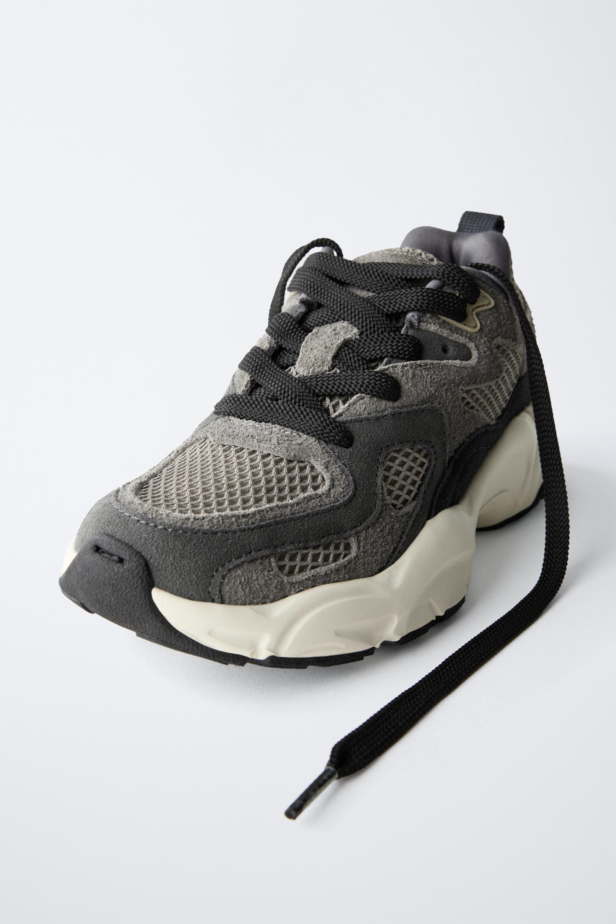 PIECED SNEAKERS