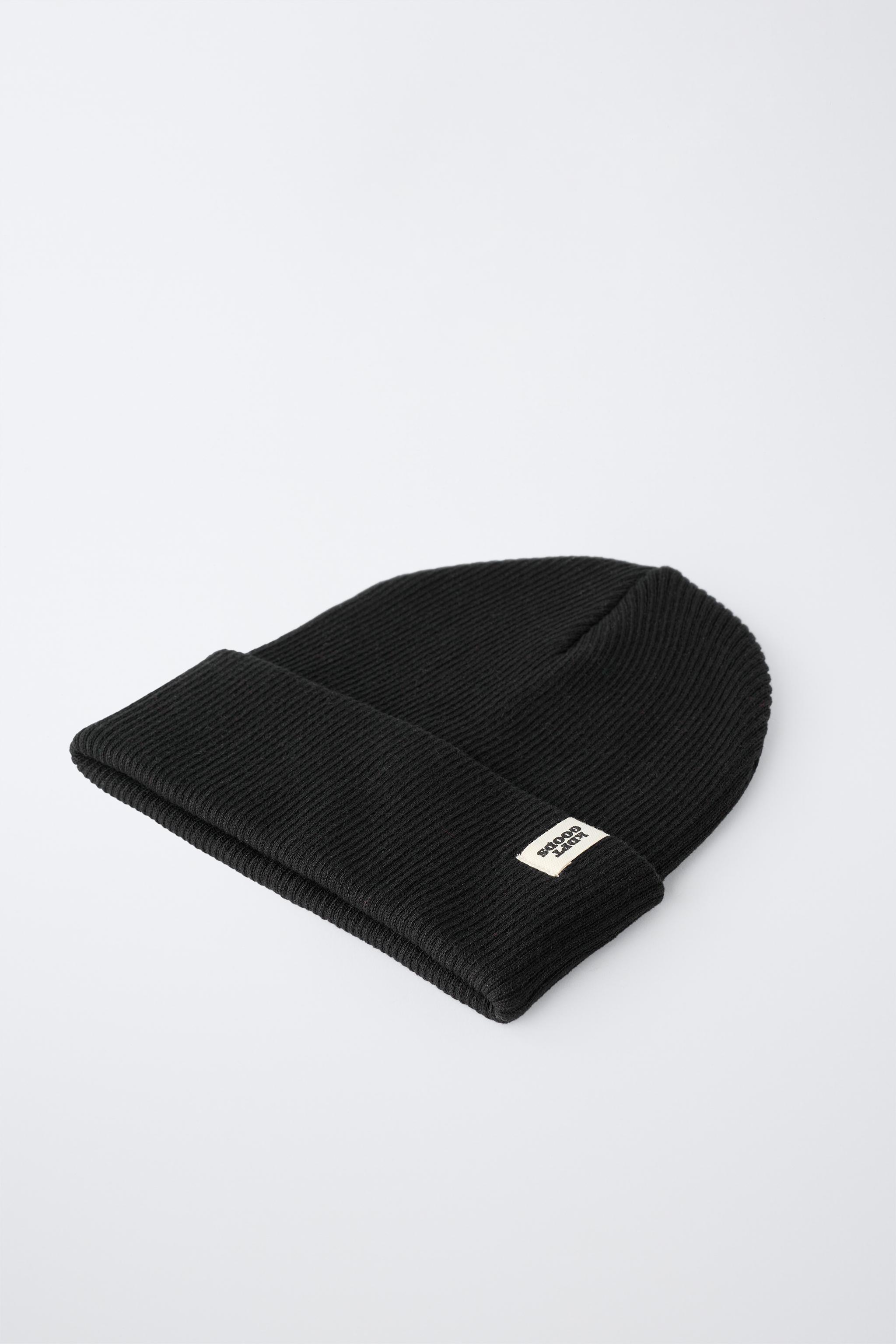 RIBBED KNIT LABEL HAT — Black (alternate view)