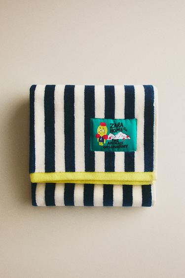 KIDS' X THE ANIMALS OBSERVATORY VELOUR BATH TOWEL - Blue by Zara