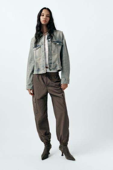 PANTALON NYLON ZIPS - Marron clair de Zara - Image 0