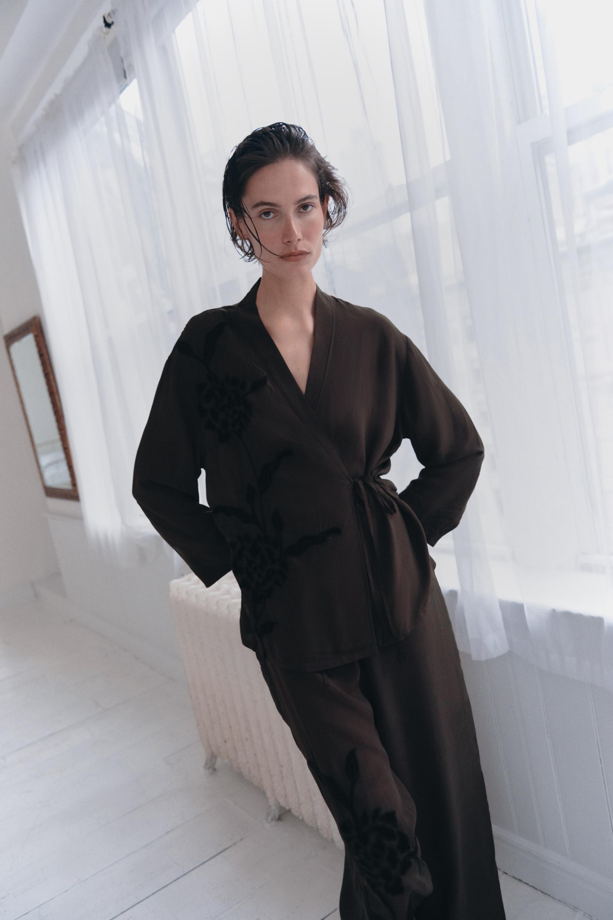 VELVET EMBROIDERY WRAP BLOUSE