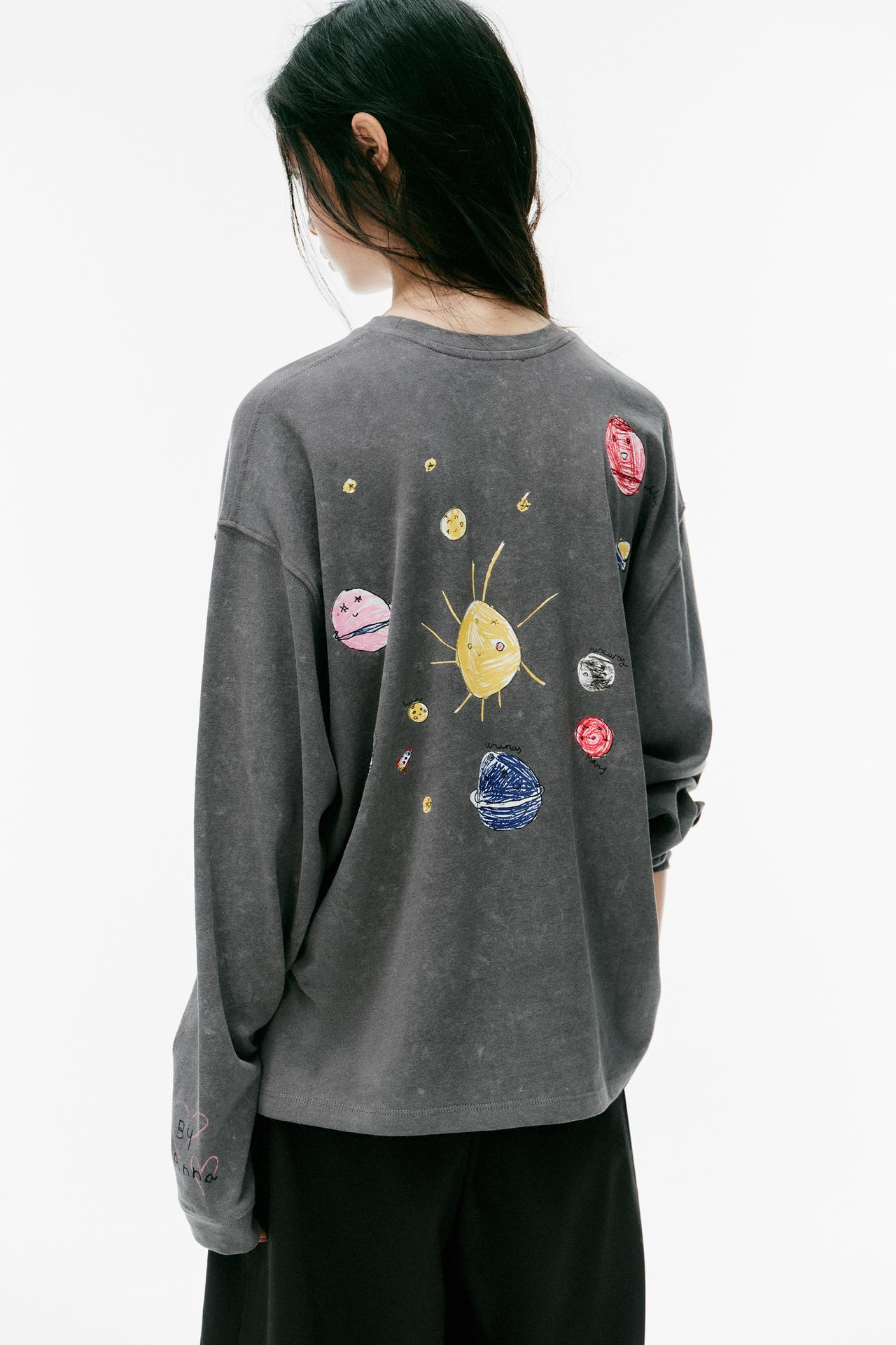WASHED PLANET GRAPHIC T-SHIRT — Charcoal