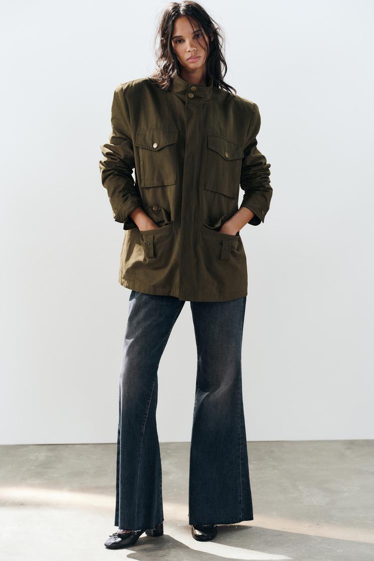 JACKET WITH SHOULDER PADS AND POCKETS