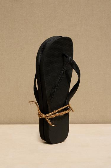 HAVAIANAS ® x ZARA SANDALS - Black by Zara