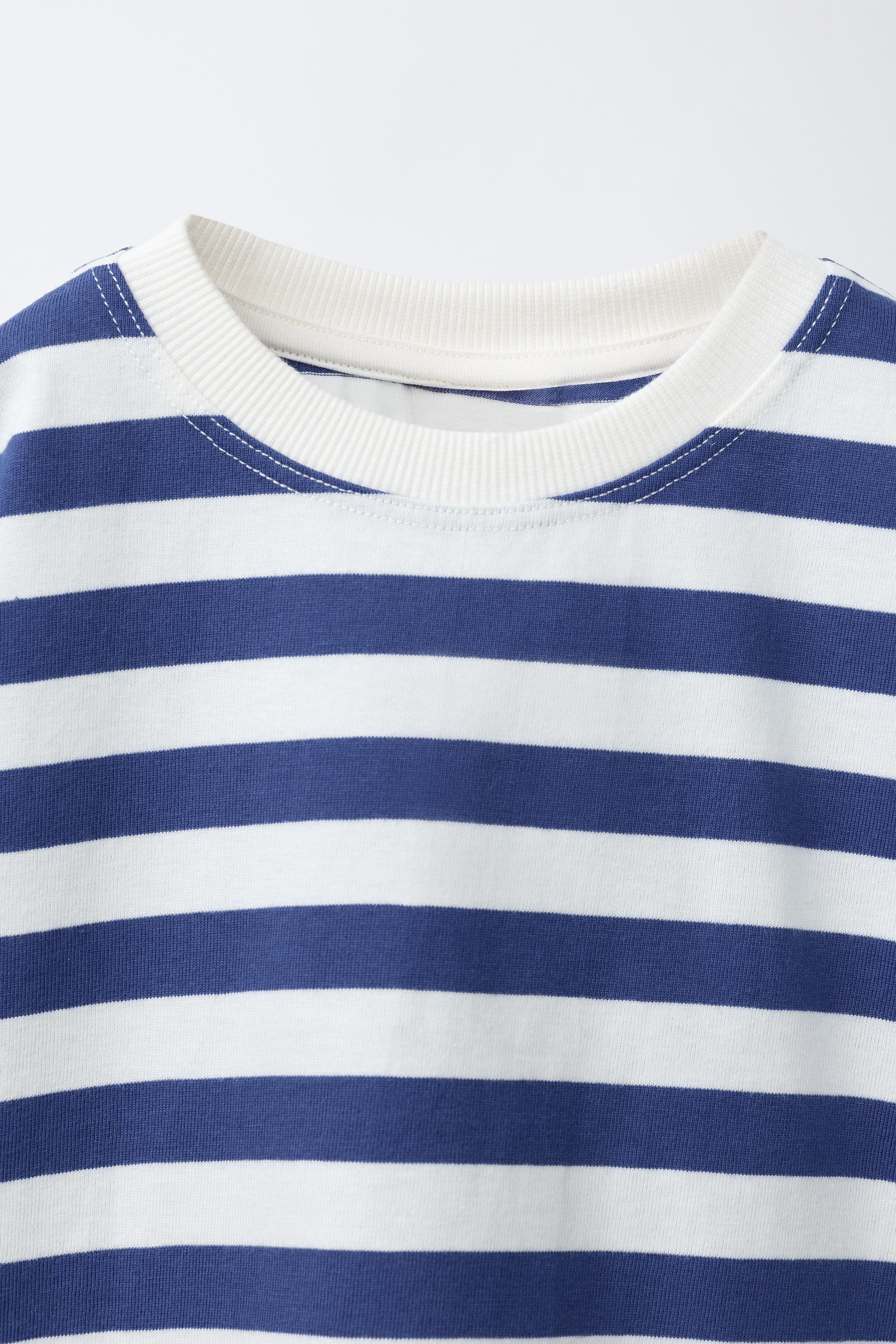 STRIPED T-SHIRT