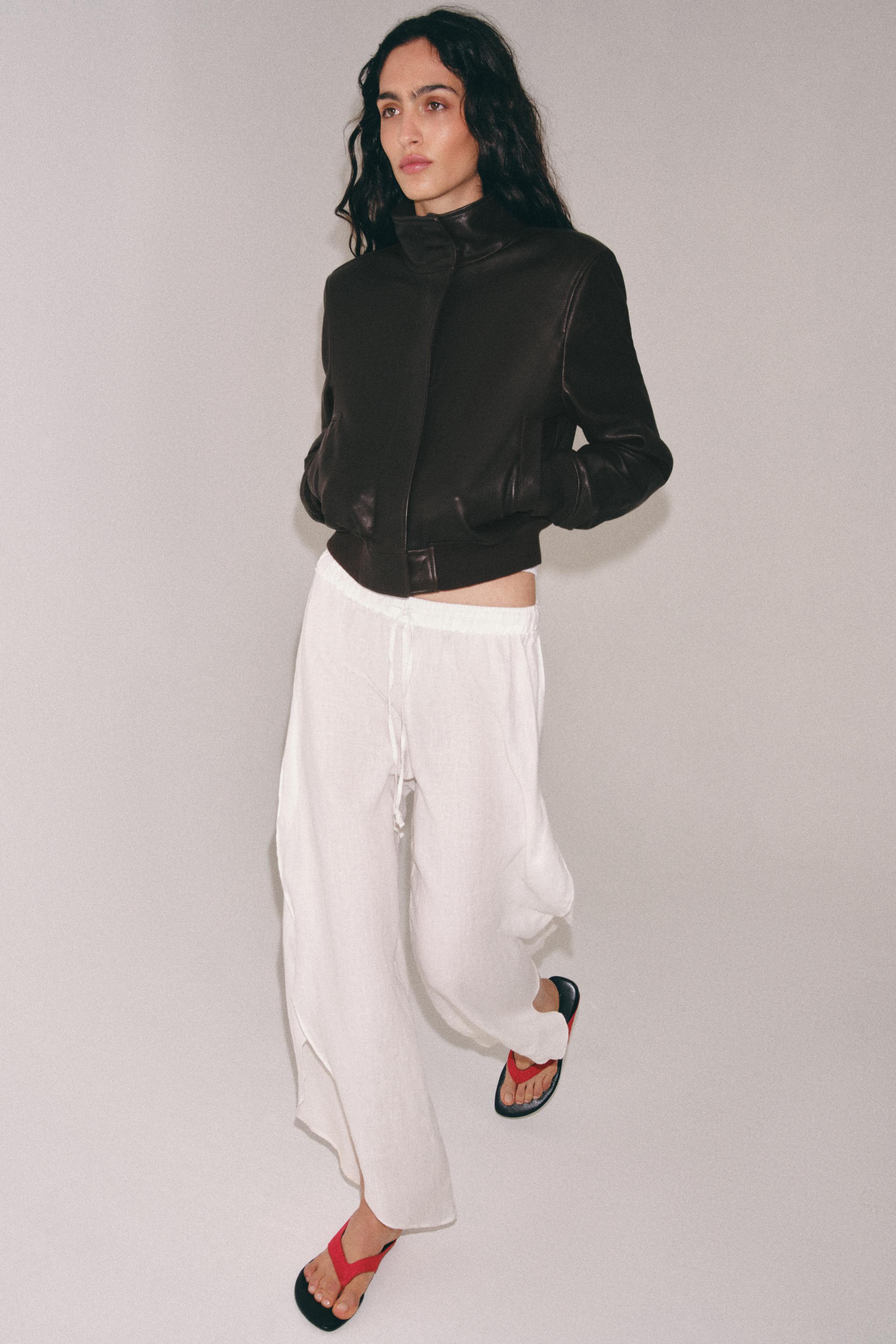 ZW COLLECTION LIMITED EDITION LEATHER BOMBER JACKET WITH SHOULDER PADS