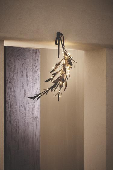 RAMO HOJAS LUCES GRANDE - Marrón de Zara