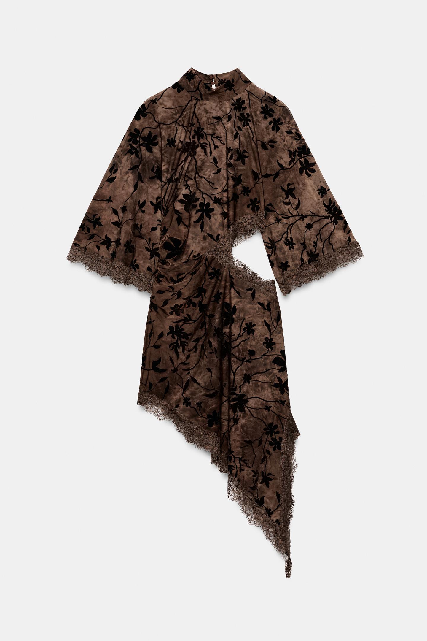 Женское платье Zara Flocked Mini Dress with Slit, цвет: Тёмный коричневый — фото 7