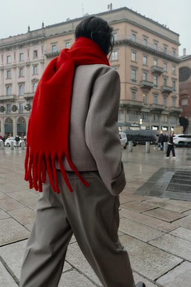PLAIN FRINGED SCARF - Red by Zara - Image 1