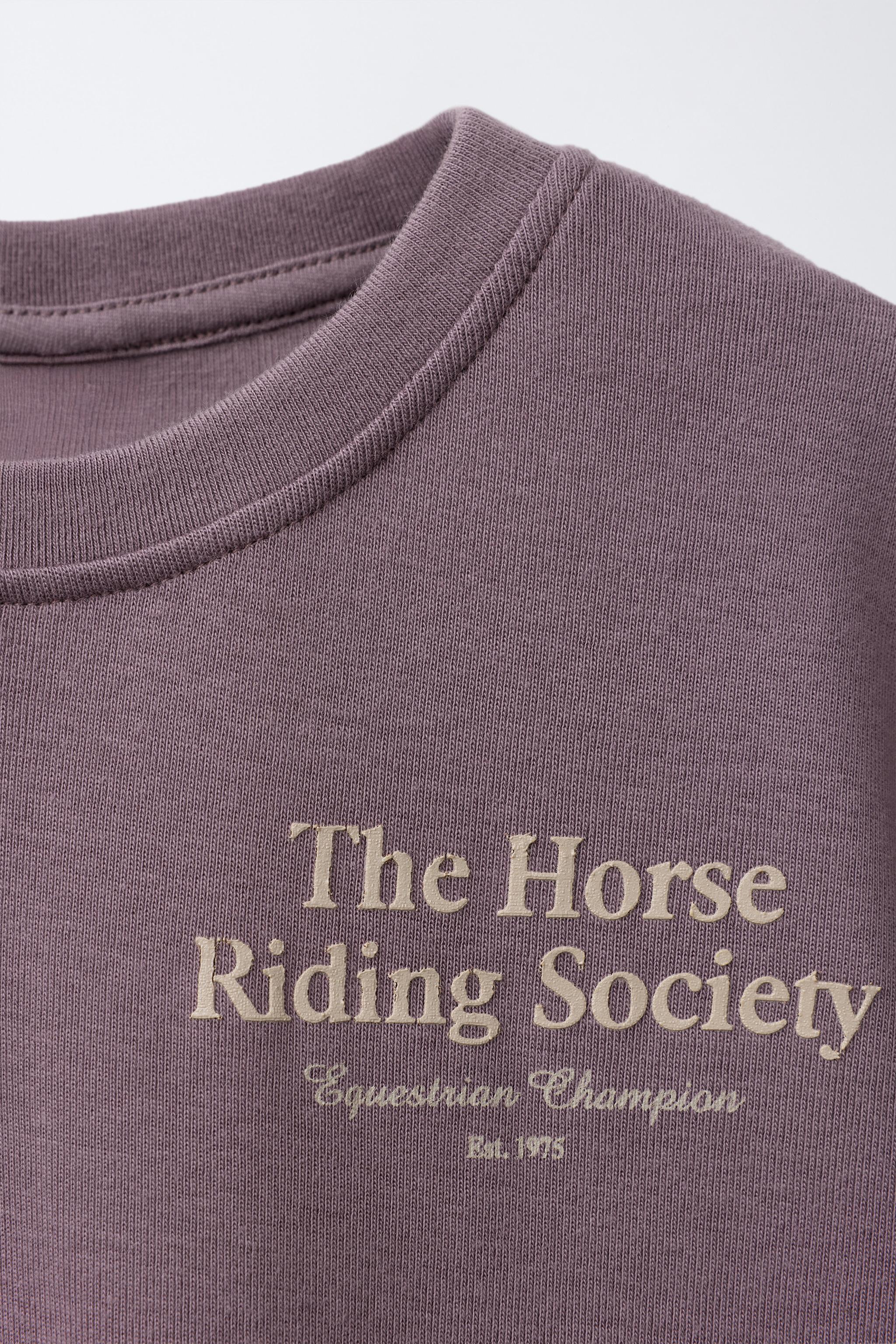 EQUESTRIAN T-SHIRT WITH EMBOSSED TEXT