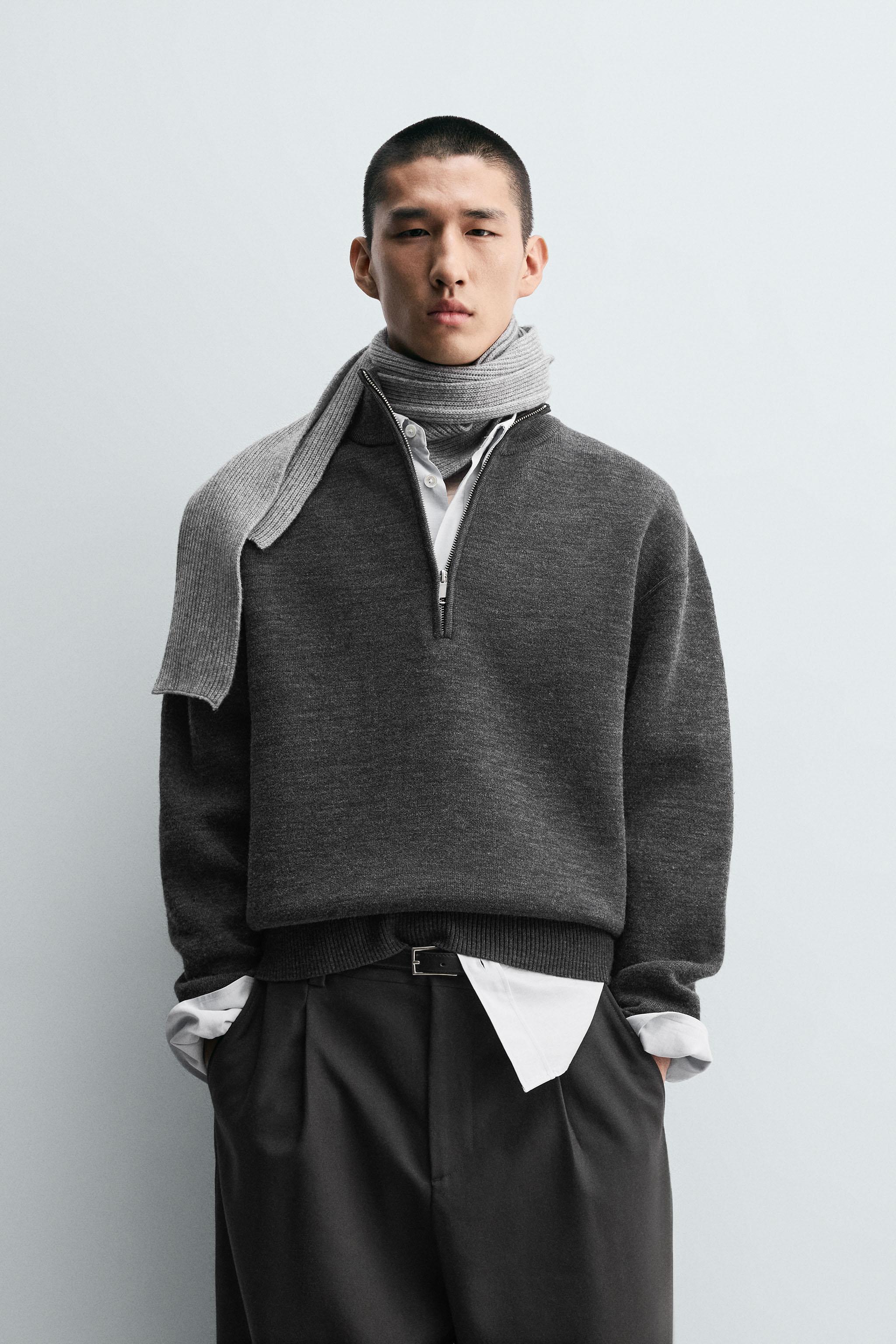 QUARTER-ZIP JUMPER