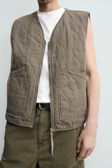 GILET DÉLAVÉ SURPIQÛRES - Kaki de Zara - Image 6