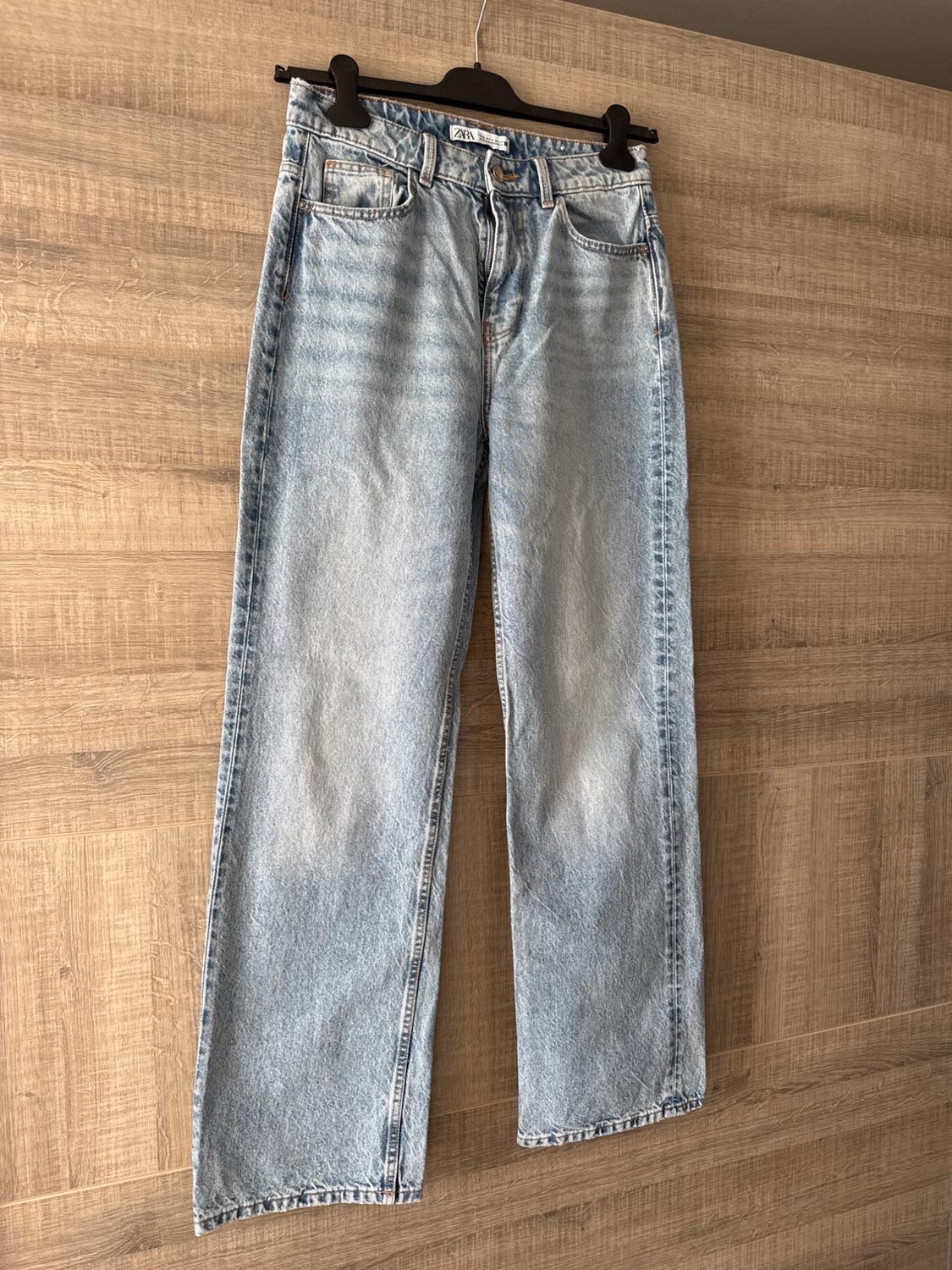 Z1975 STRAIGHT-FIT HIGH-WAIST FULL LENGTH JEANS - Image 4