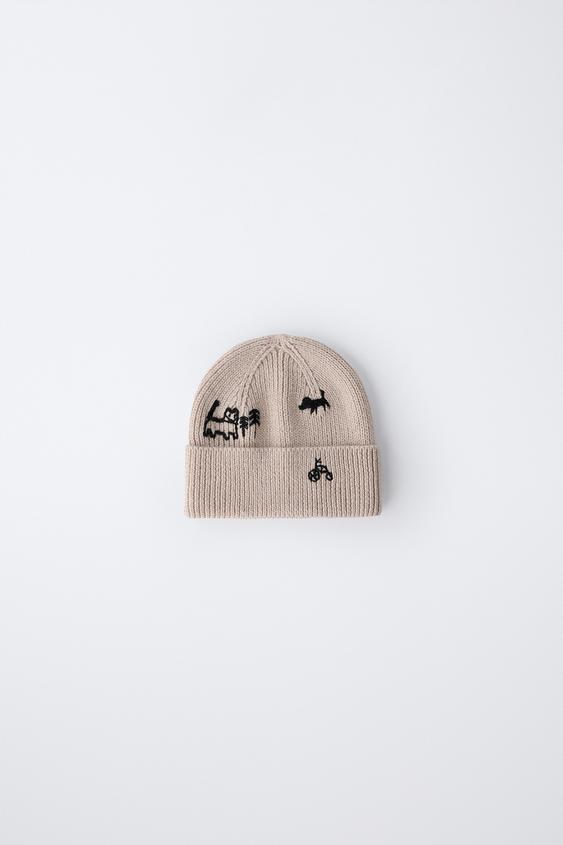 GORRO PUNTO BORDADOS - Beige de Zara - Imagen 0