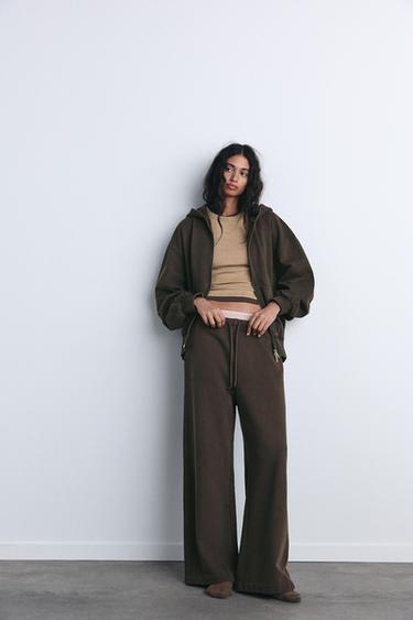 OVERSIZE SWEATSHIRT MED LYNLÅSE - Brun fra Zara