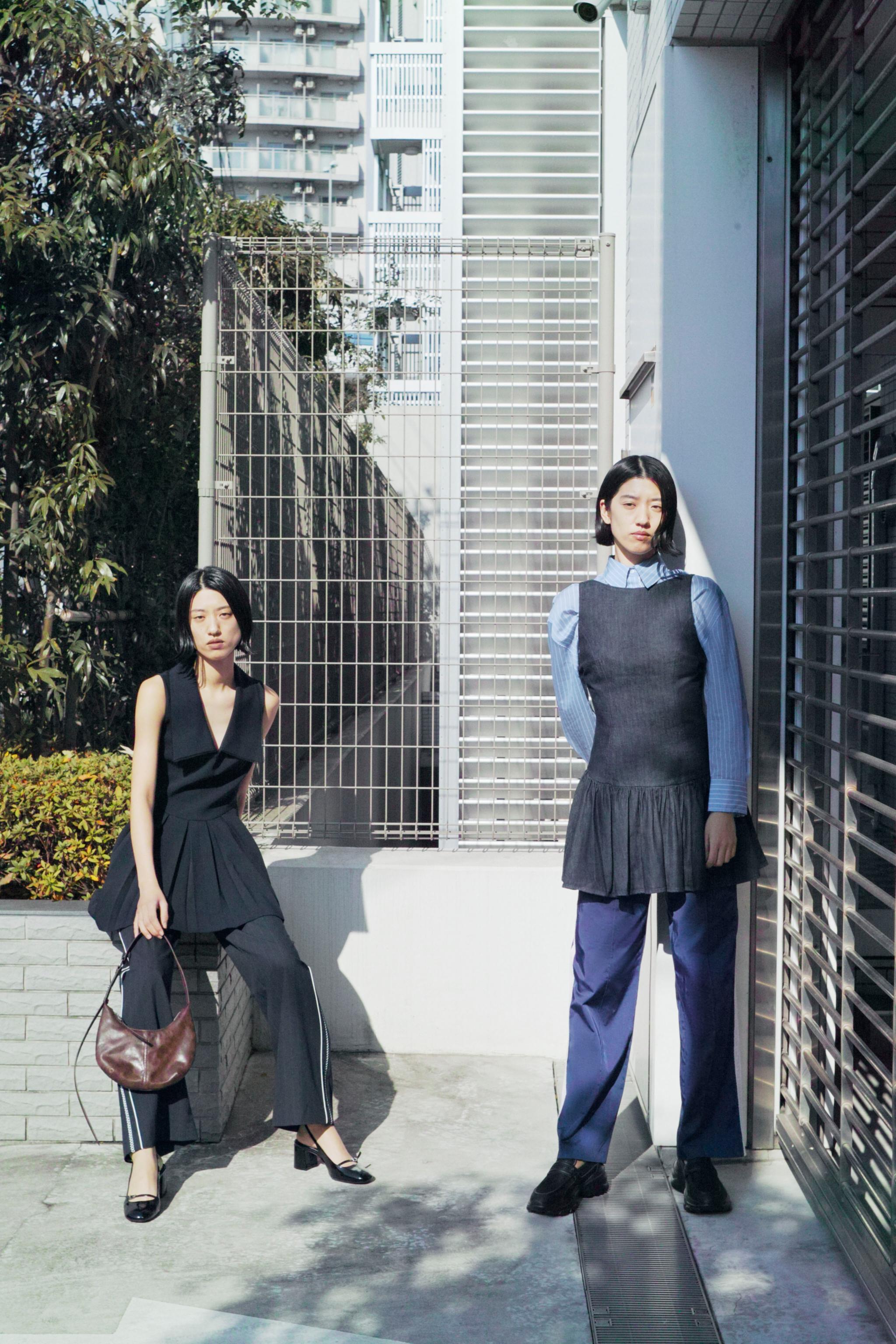ZARA バックル付きレザーミュール　38  チョコレートブラウン ZARA バックル付きレザーミュール 38 チョコレートブラウン