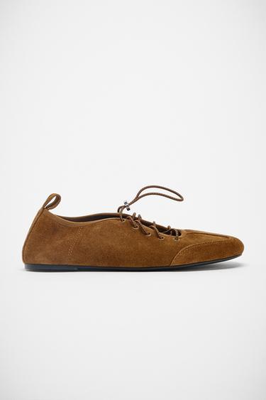 SPLIT SUEDE SPORTY FLAT SHOES - Brown by Zara