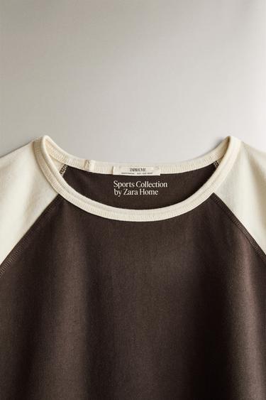 T-SHIRT EN COTON DEUX TONS - Marron de Zara - Image 1