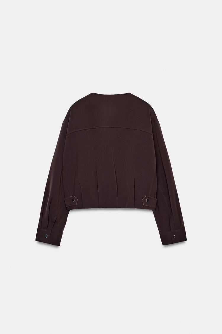 Chaqueta bomber con dobladillo fruncido 8