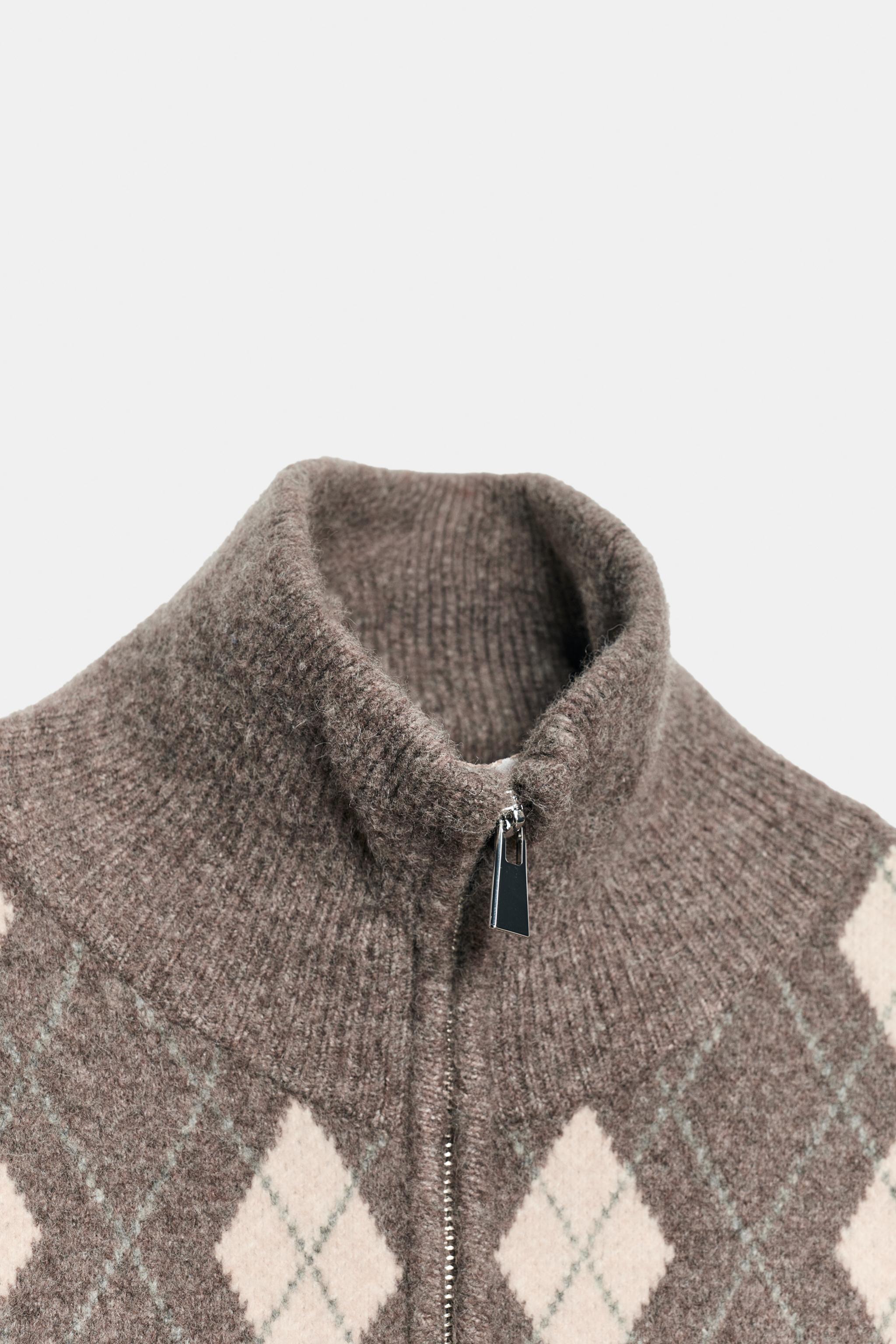 GILET EN MAILLE À LOSANGES