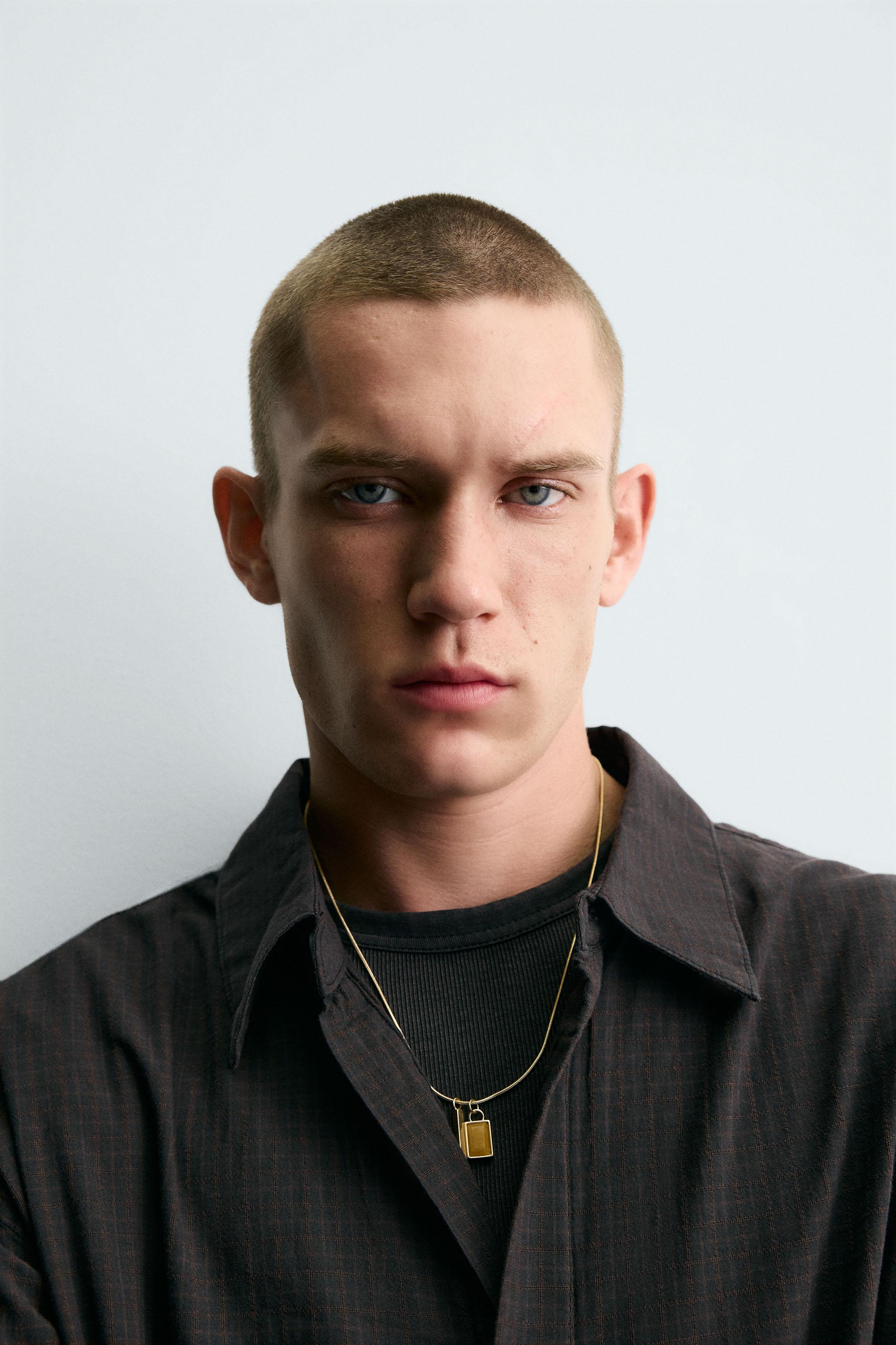 CHAÎNE LACET AVEC PENDENTIFS