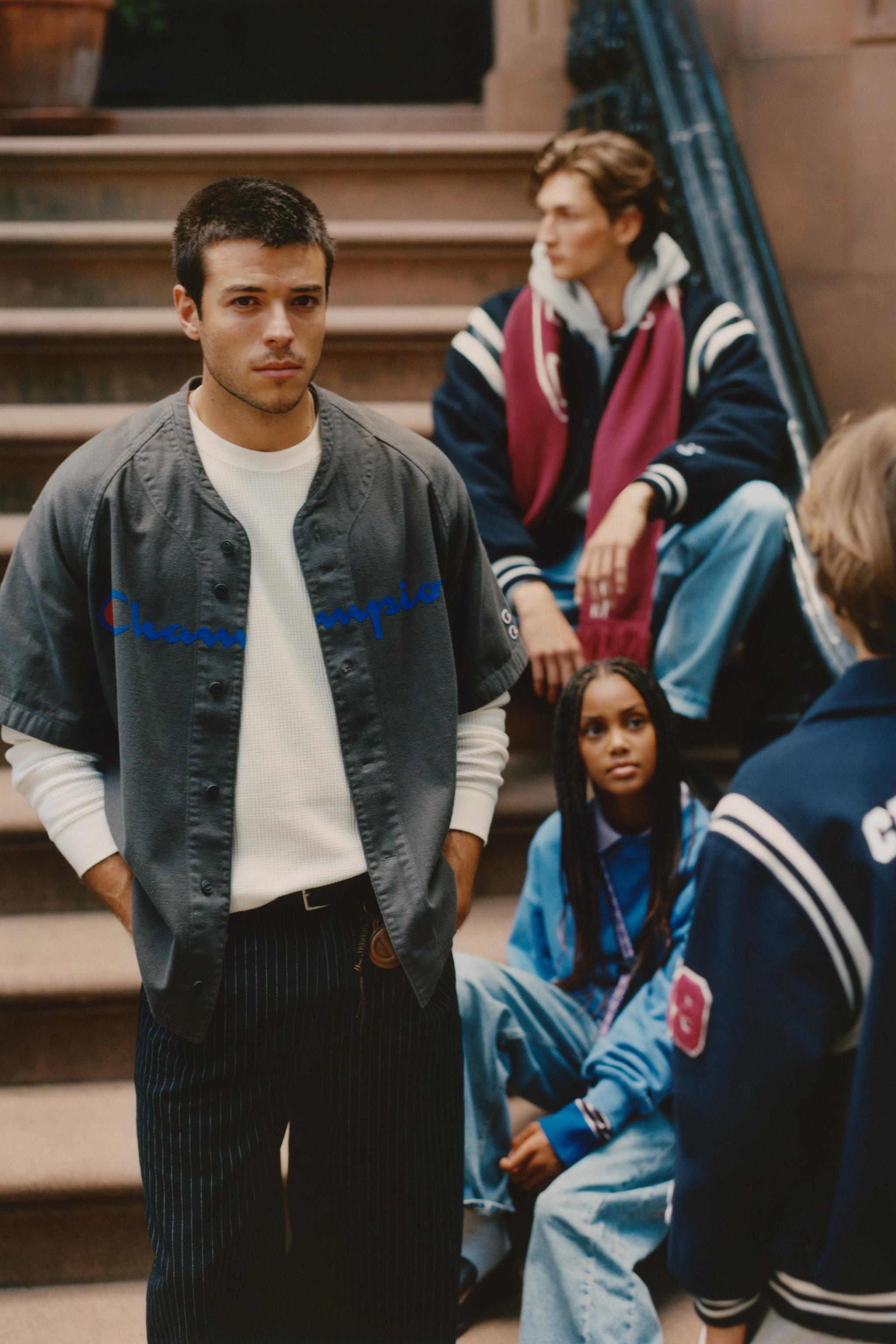 ZARA × Champion ニットジャケット ネイビー/アイボリー/レッド CHAMPION X ZARA カラーブロックバンド ニットジャケット (ZARA