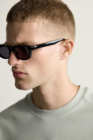 ÁO NỈ DÁNG RỘNG VẢI INTERLOCK - xanh lá nhạt từ Zara