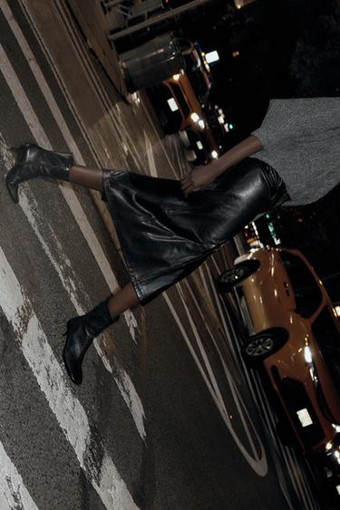 BỐT DA MỀM GÓT MẢNH - Đen từ Zara - Hình ảnh 0