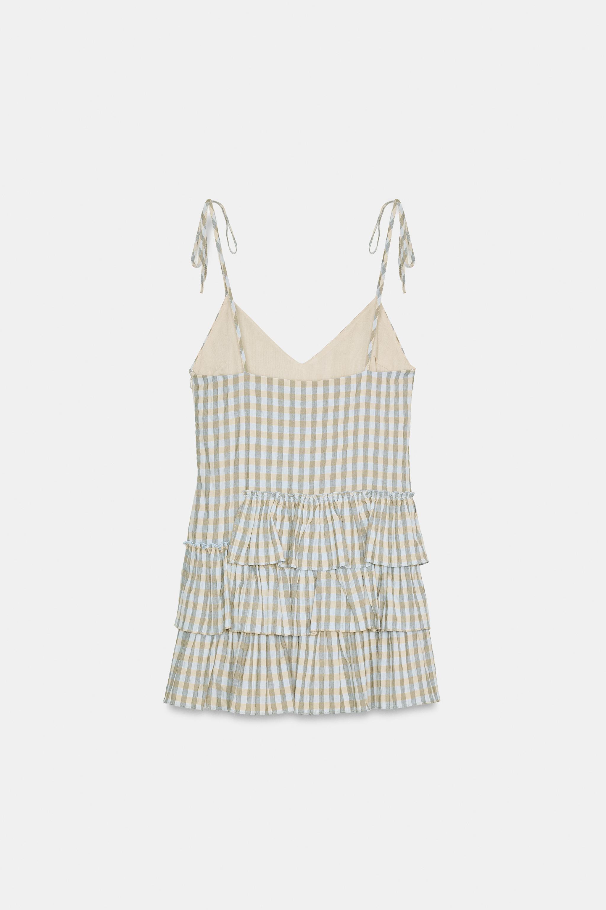 ROBE COURTE À CARREAUX ET VOLANTS