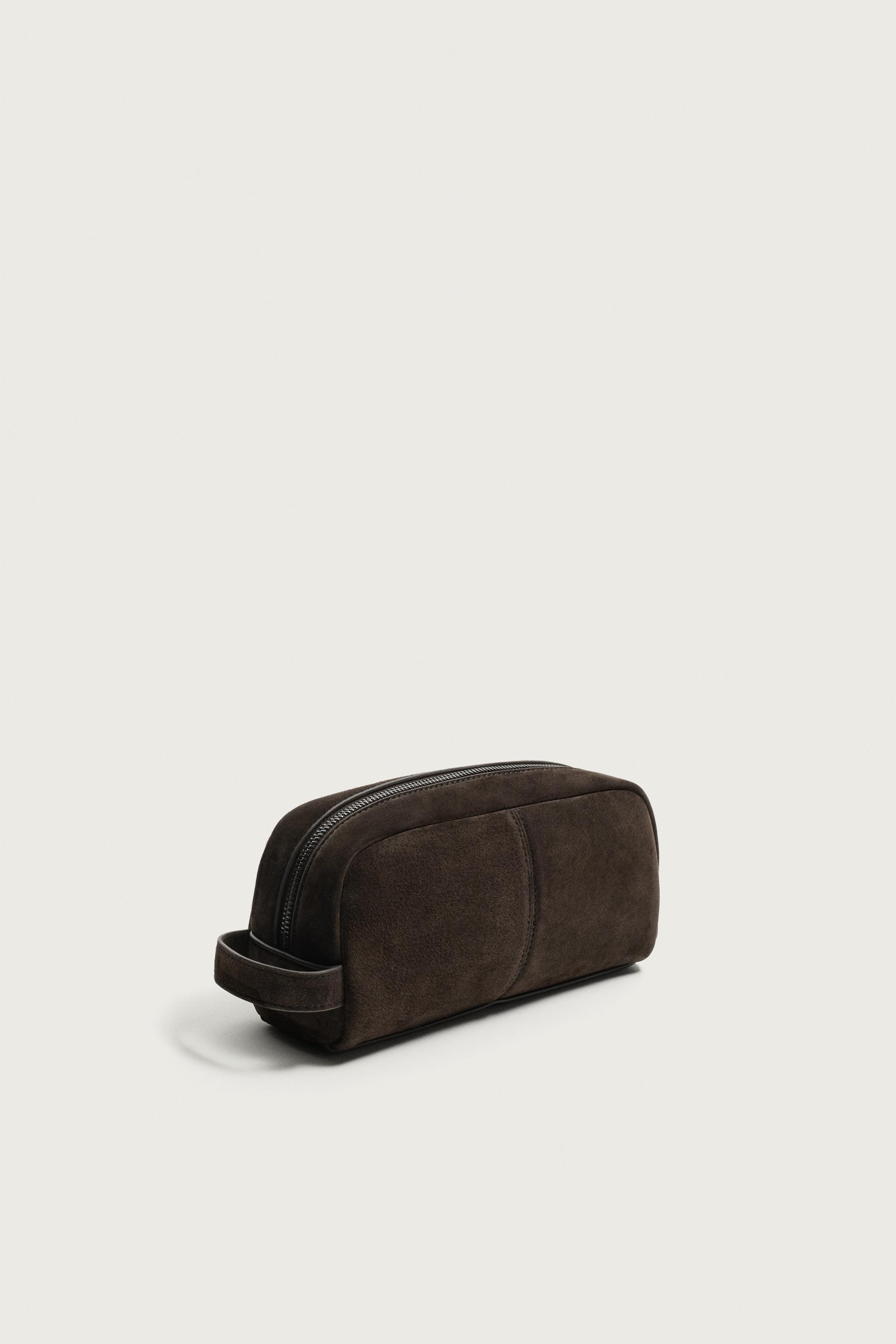 TROUSSE DE TOILETTE EN CUIR