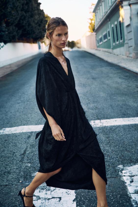 LONG FLORAL JACQUARD DRESS - Black by Zara - Image 0