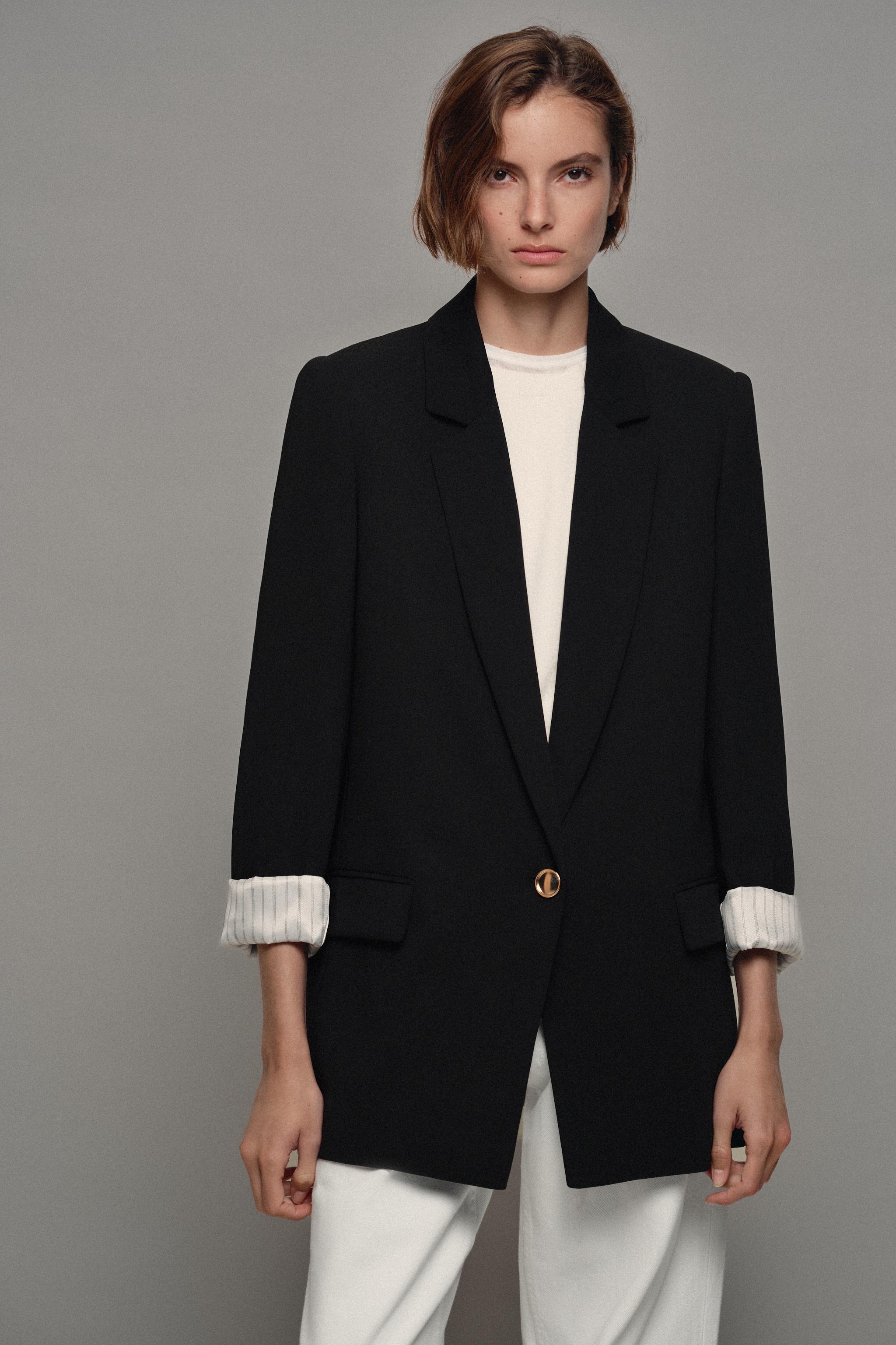 BLAZER WITH SHOULDER PADS AND PRINTED CUFFS