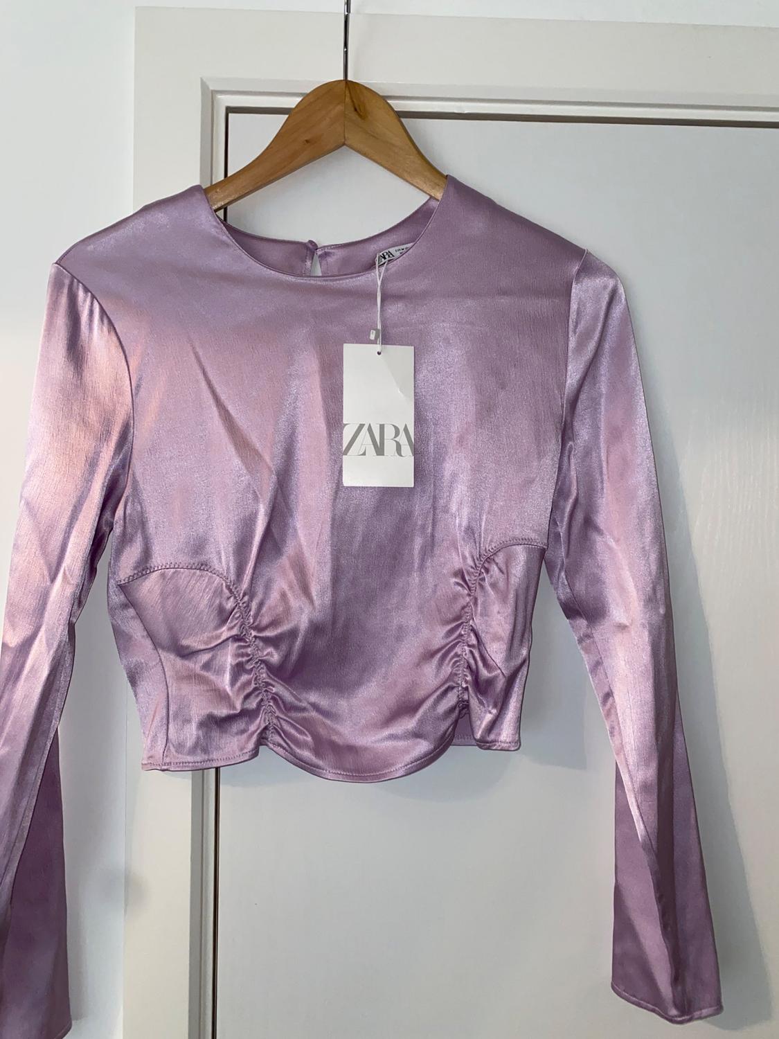SATIN CROP TOP