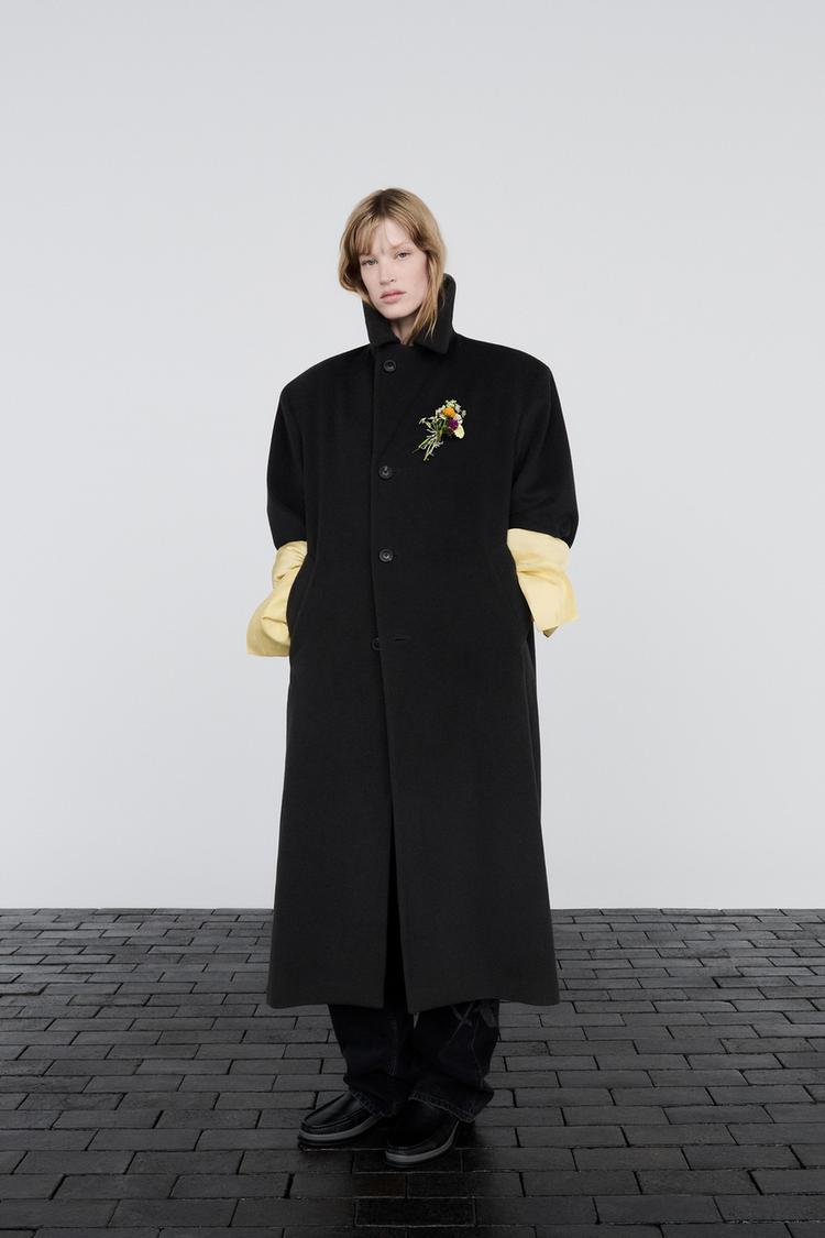 CONTRAST LONG COAT