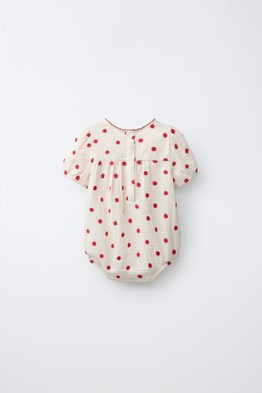 BODY BRODERIE FLEURS - Écru / Rouge de Zara - Image 1