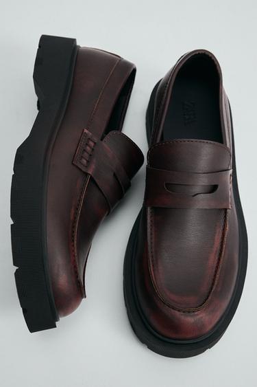 Zaras LOAFERS MED REM OCH VOLYM - Vinröd