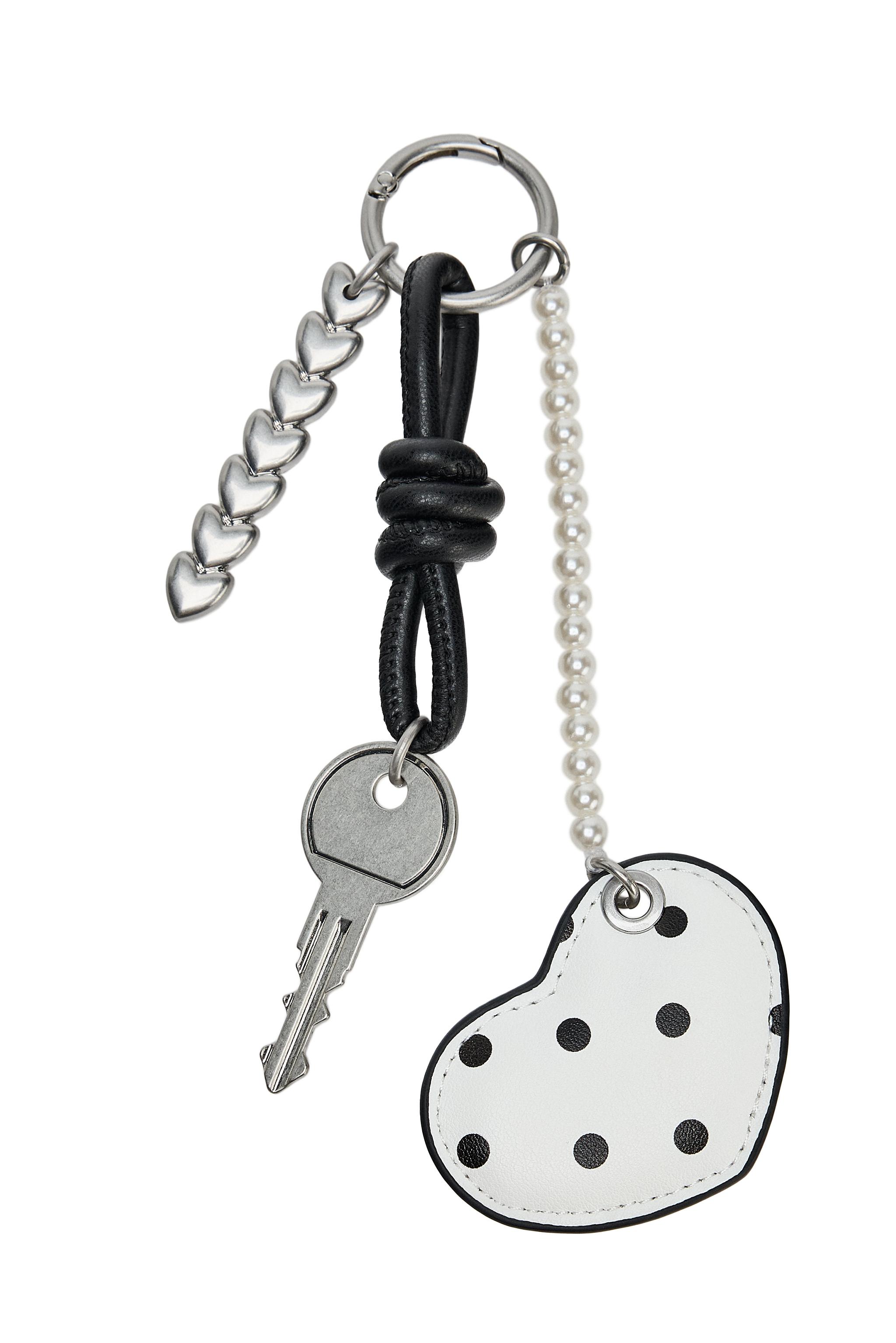 16839610800000-f1.jpg?ts=