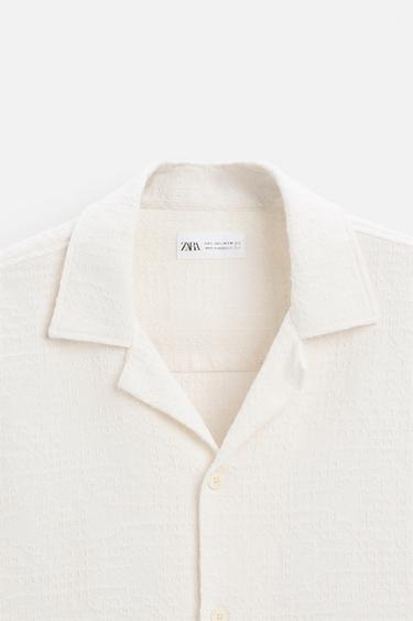 CHEMISE À TEXTURE - Écru de Zara - Image 7