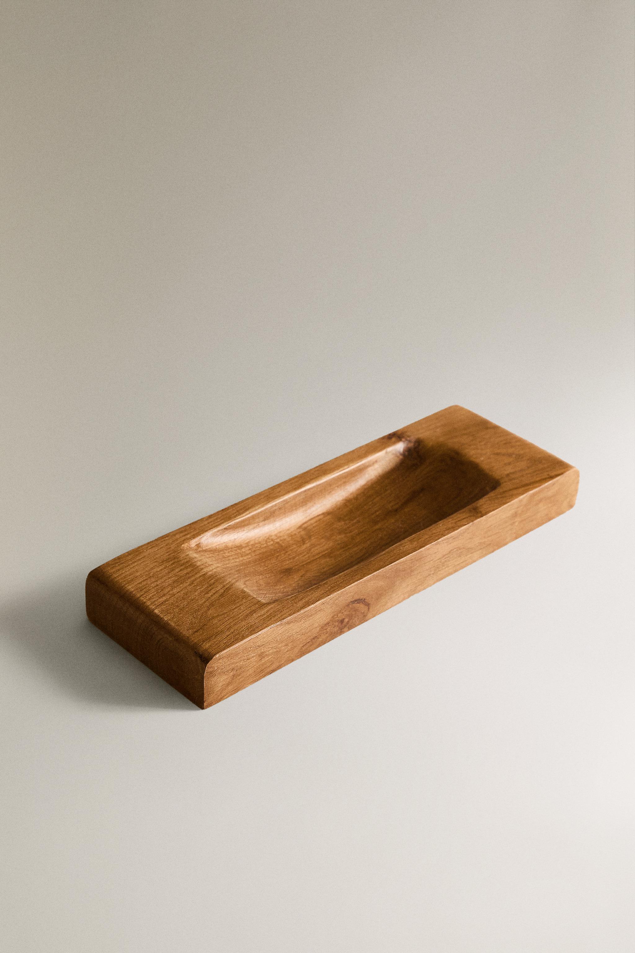 WOODEN TRAINING WHEEL AND BASE