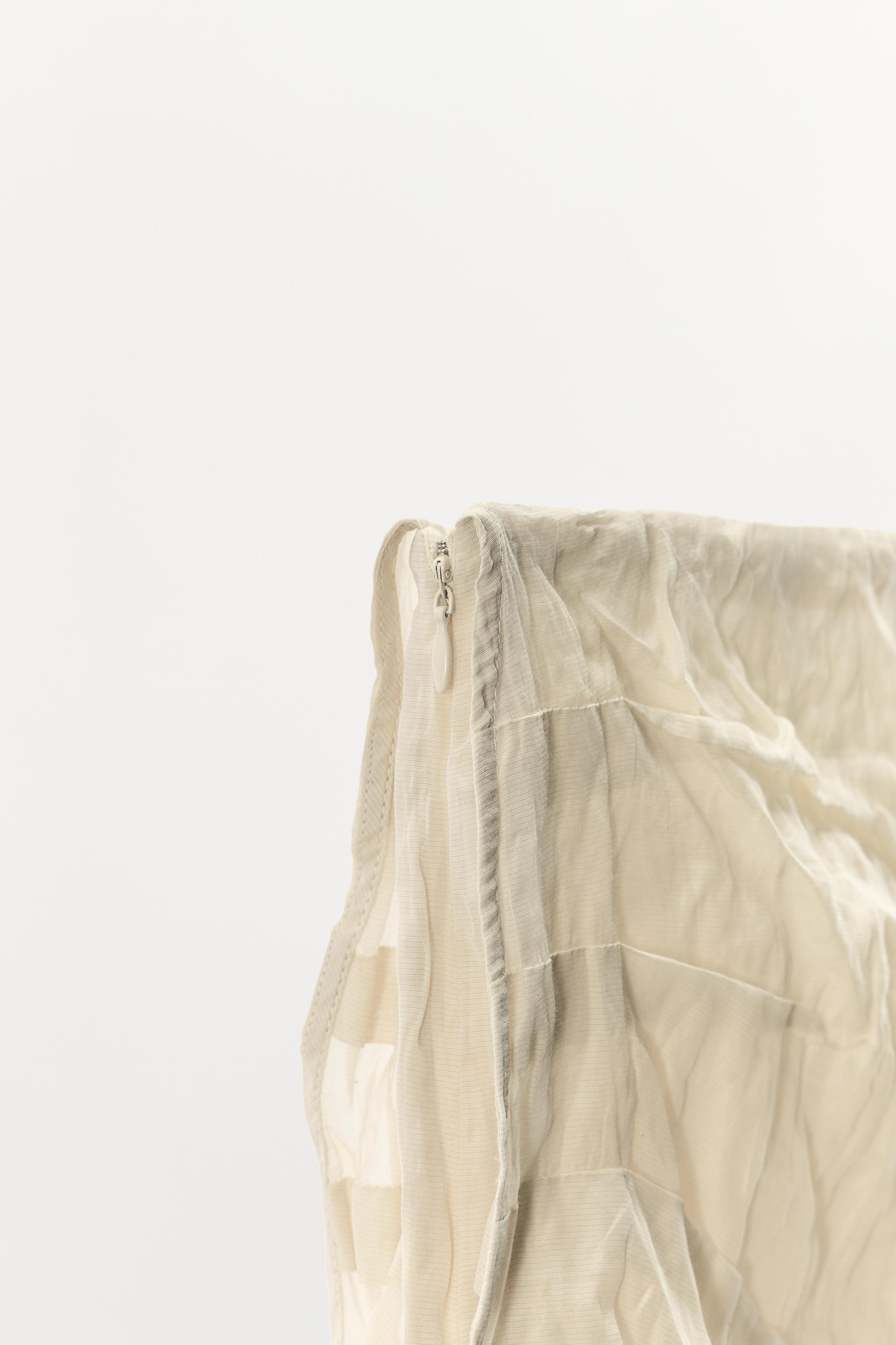 WRINKLED EFFECT MIDI SKIRT