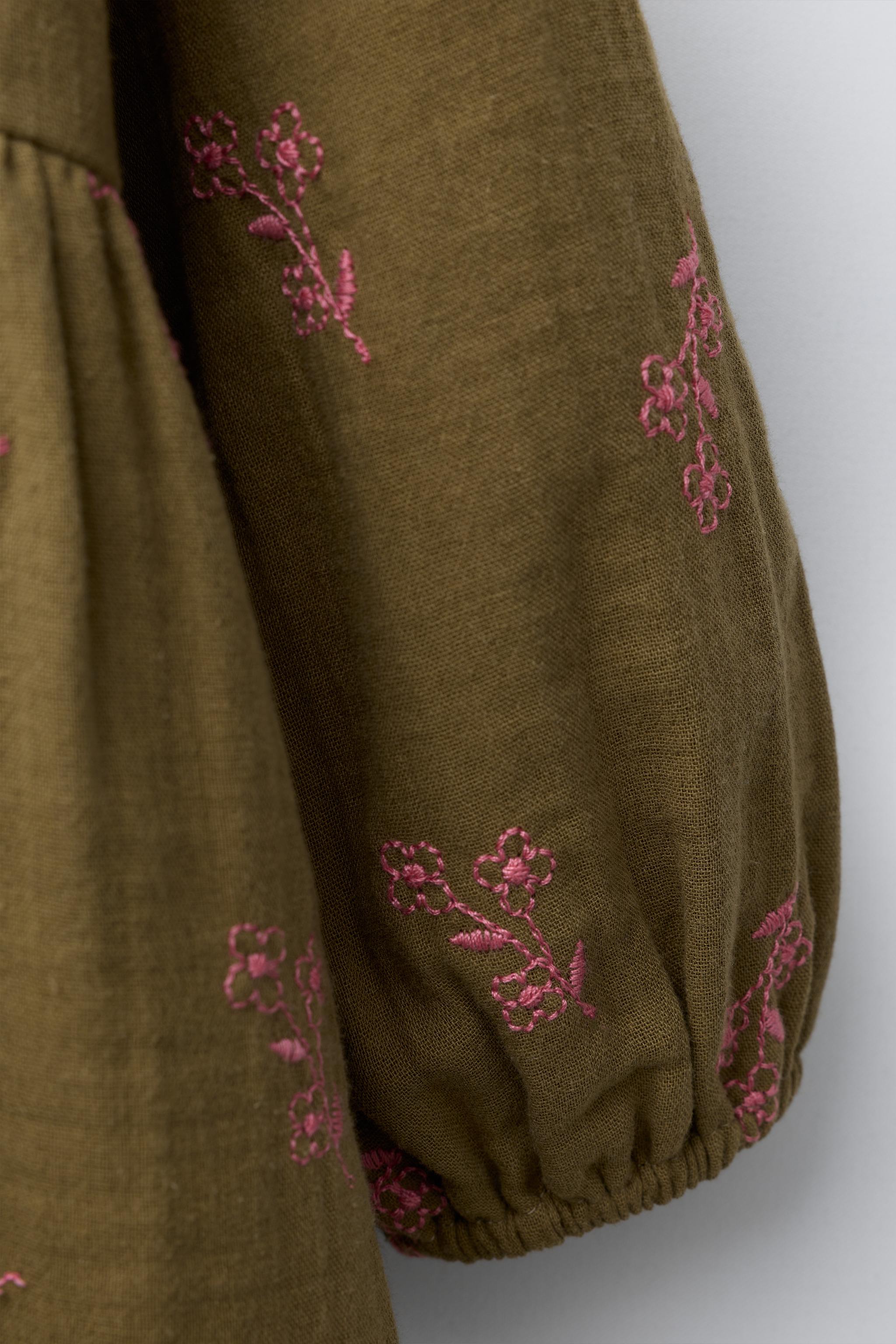 EMBROIDERED FLORAL DRESS