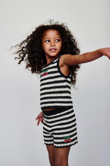 CROCHET KNIT BERMUDA SHORTS WITH STRIPES AND CHERRY EMBROIDERY - Ecru / Black by Zara