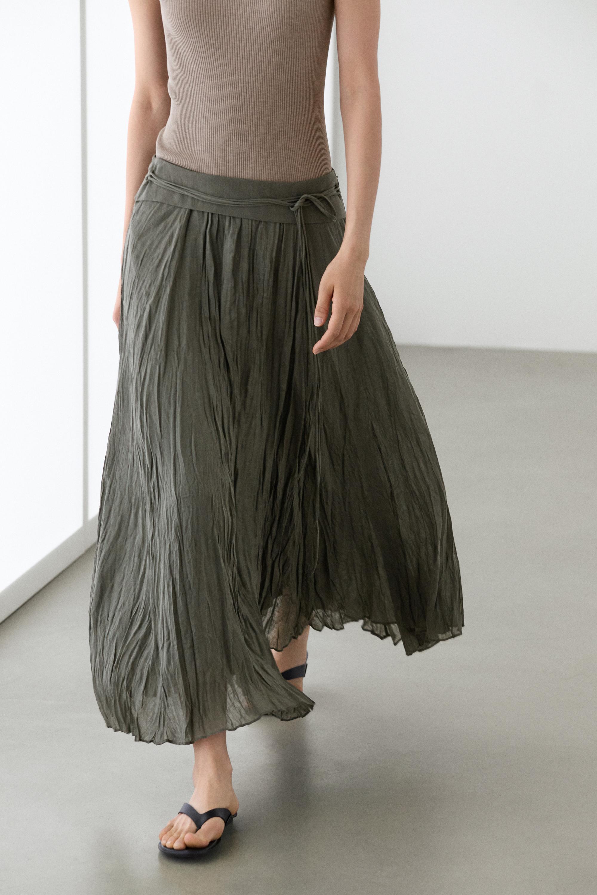 Ramie blend midi skirt with gathered detail