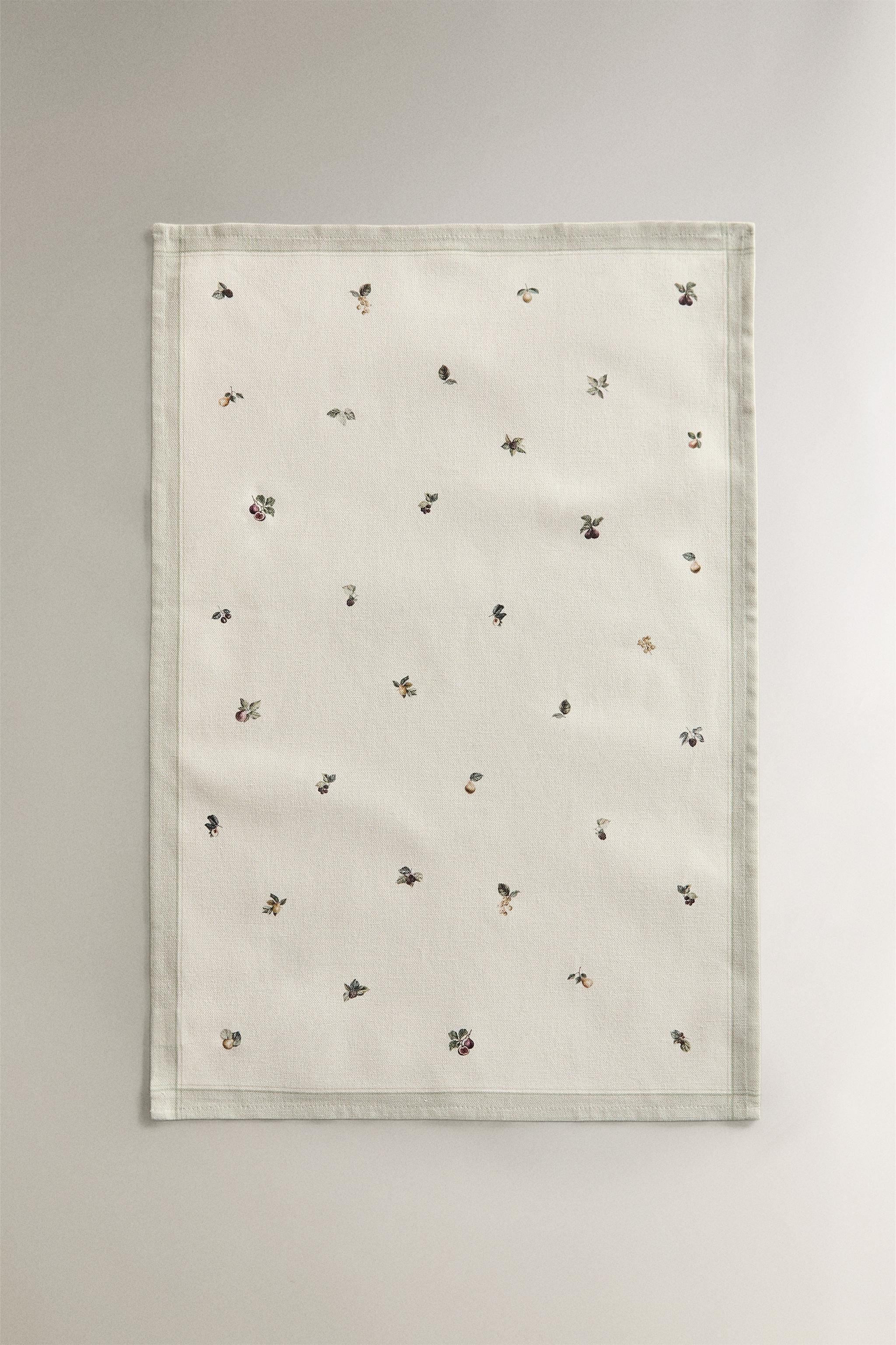 PACK OF FRUIT COTTON KITCHEN TOWELS (PACK OF 2)