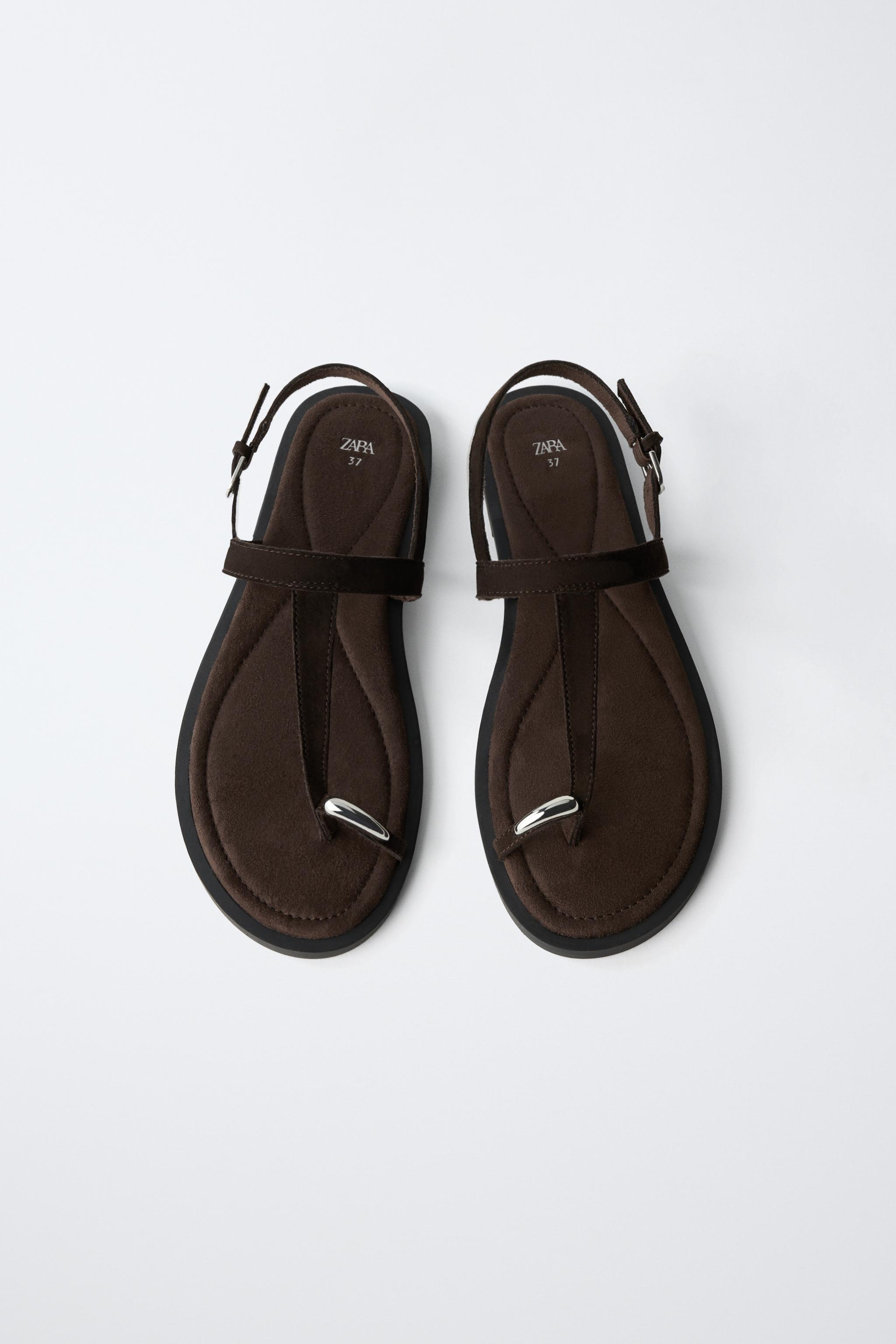 LEATHER SANDALS